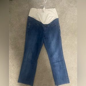 maternity jeans, size medium, brand-thyme